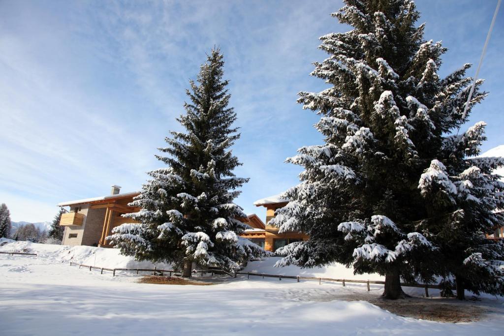 Baita Aurora Aparthotel Predazzo Buitenkant foto