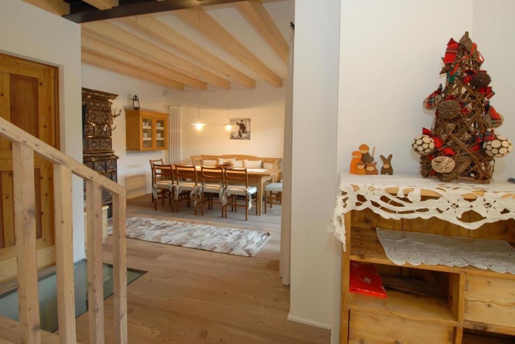 Baita Aurora Aparthotel Predazzo Kamer foto